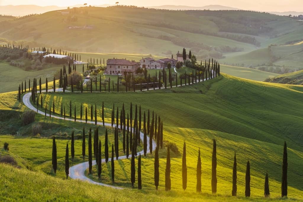 Study Cello in one of the most spectacular
                        regions of the world!